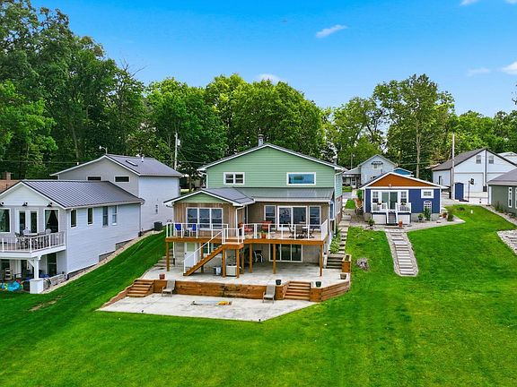 4th image of 2083 Chapman Lake Dr