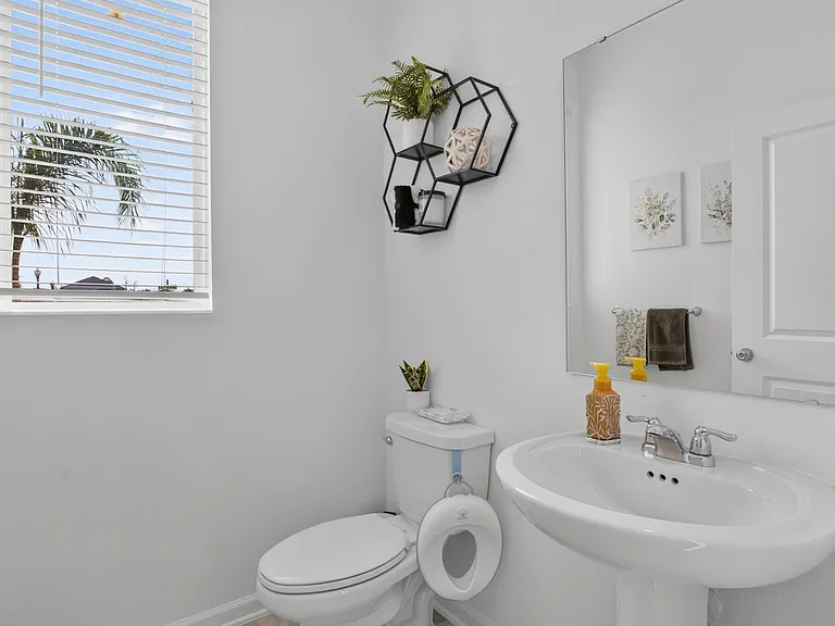 198 Nine Iron Dr — Photo 10