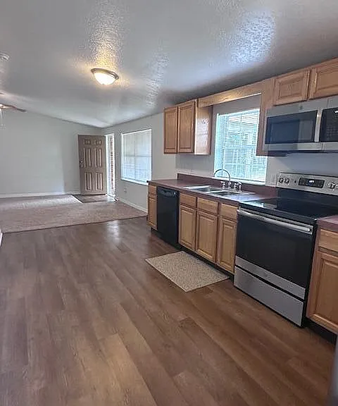 1450 39th St NW — Photo 22