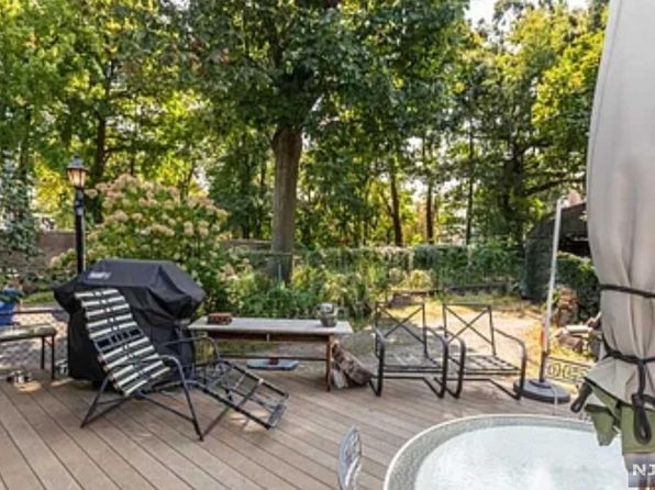 312 W Palisade Ave, Englewood, NJ 07631
