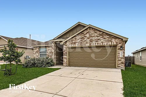 1212 Treehouse Ln Photo 1