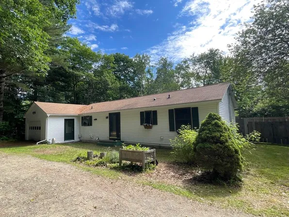 45 Seaview Terrace, Belfast, ME 04915