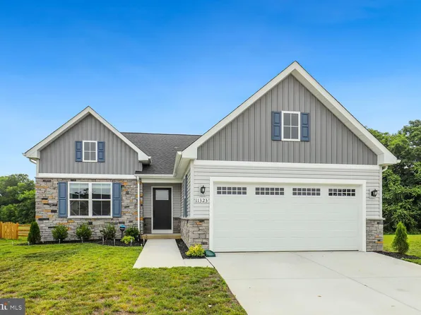 11323 Shamrock Ln, King George, VA 22485