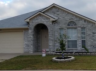 5901 Rising Meadow Dr, Arlington, TX 76018