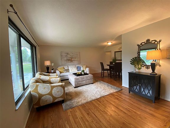 2nd image of 12817 Willowyck Dr