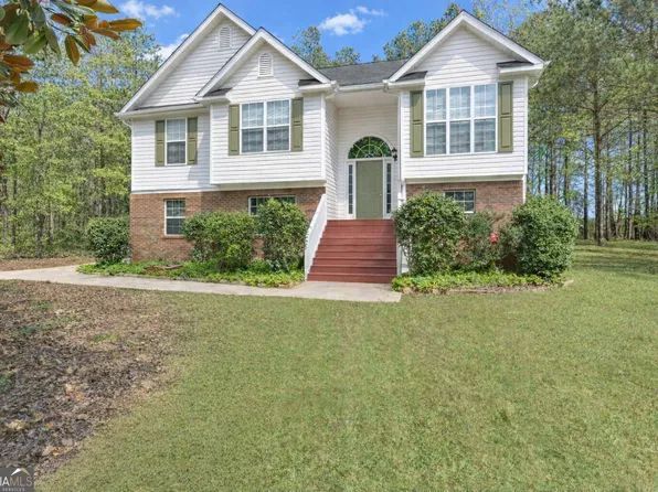 45 Ashley Woods Dr, Newnan, GA 30263