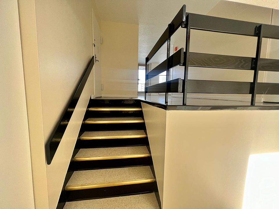 1st image of 2097 Surf Ave #1A