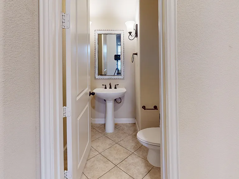 6753 Cabrillo — Photo 7
