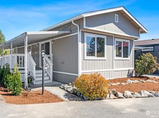 14322 Admiralty Way UNIT 70, Lynnwood, WA