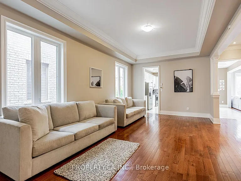 45 Marbrook St — Photo 4