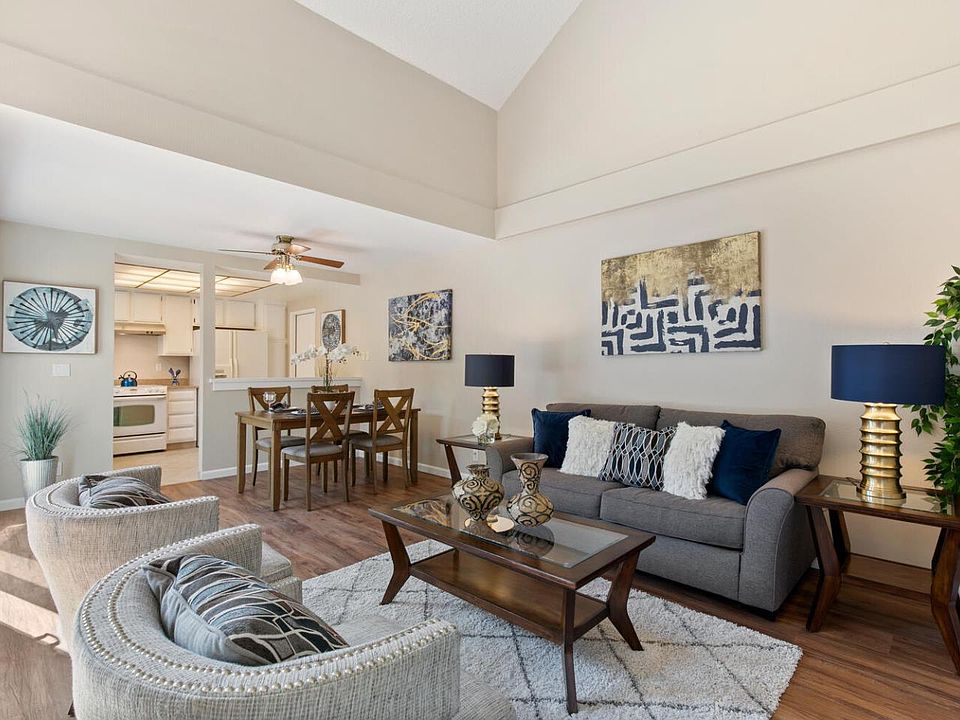 1st image of 5660 Bluegrass Ln