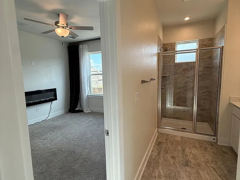6414 Cowman Way — Photo 29
