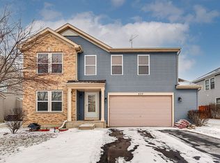 577 Indian Trail Rd, Antioch, IL 60002