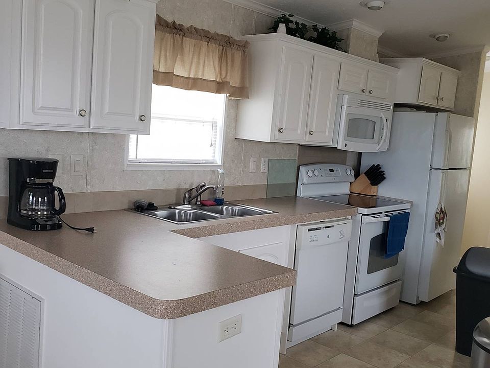 1000 Wiggins Pass Rd Naples, FL, 34110 Apartments for Rent Zillow