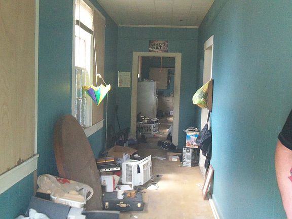 2nd image of 119 Napoleonville Avenue