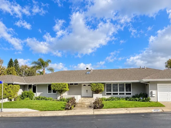 16972 Oak View Dr, Encino, CA 91436