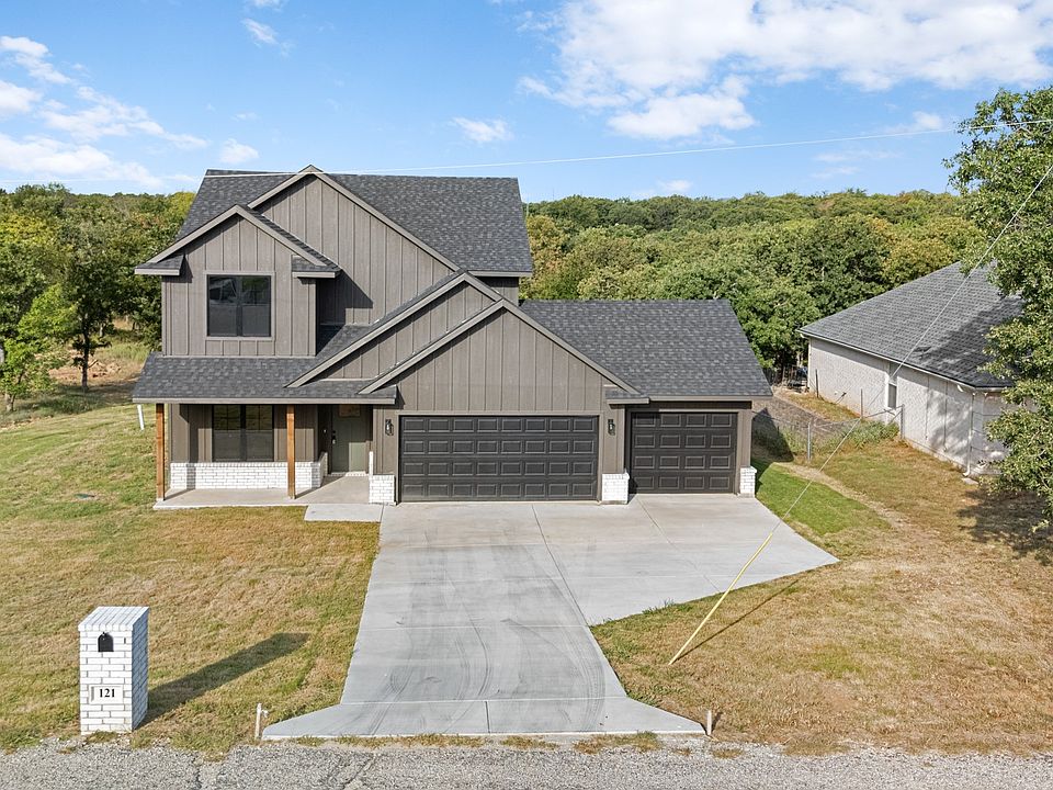 1st image of 121 Jim Walter Dr