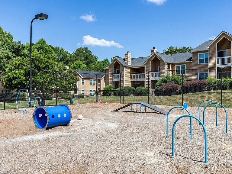 Hampton Greene Apartment Homes — Photo 15