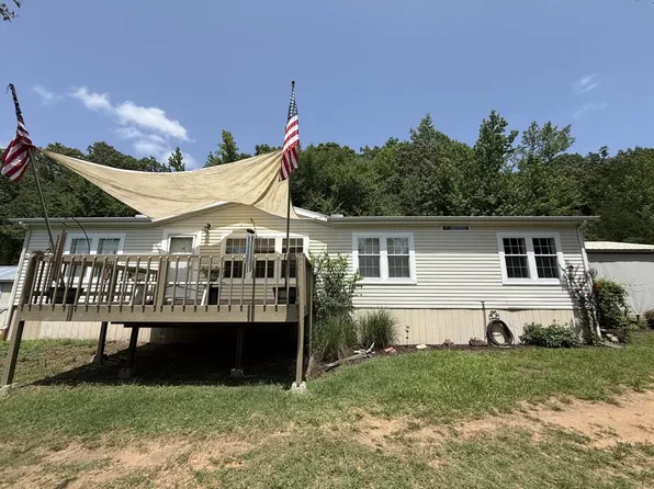 905 Dortch Ln, Paris, TN 38242