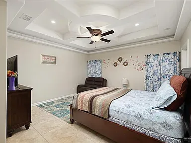 2100 Rice Ave — Photo 15