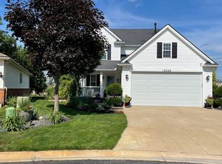 12220 Glasgow Dr, Romeo, MI 48065