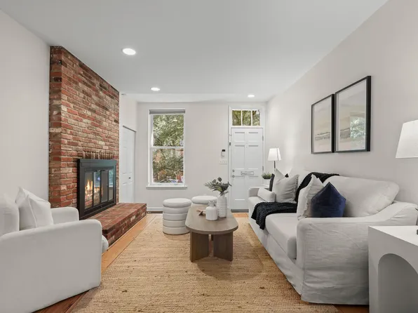 112 W Lee St, Baltimore, MD 21201