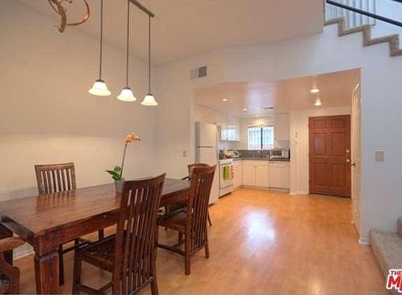 4th image of 3677 Mentone Ave APT 2