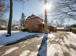 29W025 Warrenville Rd, Warrenville, IL 60555