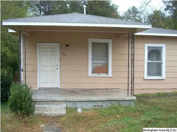 205 Morgan Rd, Bessemer, AL 35020