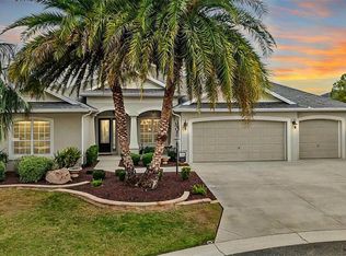 2059 Landings Ln, The Villages, FL 32162