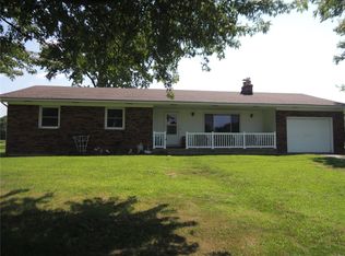 1102 Cabin Ave, Donnellson, IL 62019