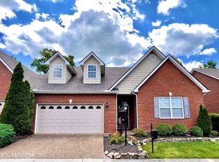 5551 Beverly Square Way, Knoxville, TN 37918