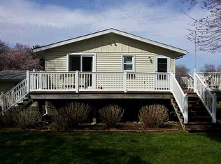 8 Arciero Ct, Narragansett, RI 02882