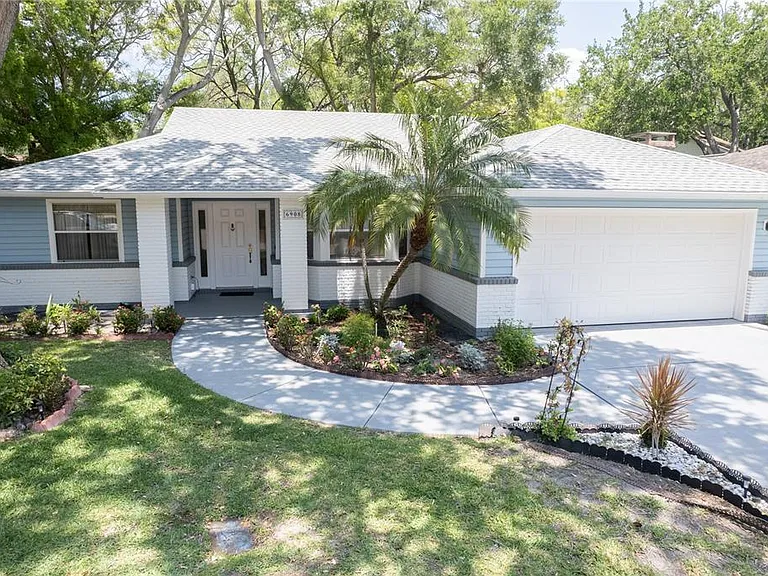 6908 Arbor Oaks Cir — Photo 3