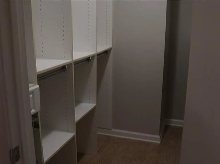 1091 Pine Acre Dr — Photo 4