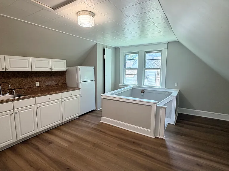 18 Dayton St #3-0 — Photo 6