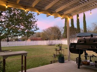 1415 Azalea Ln, New Braunfels, TX 78130