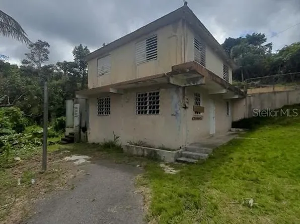 Km 9.1 Int Sr 152 Tres Caminos, Barranquitas, PR 00794
