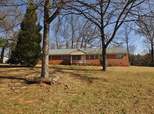 514 Rankin Ave, Mount Holly, NC 28120