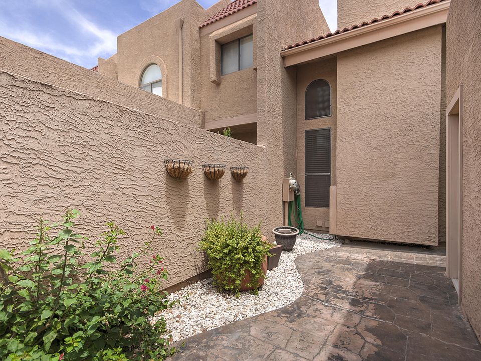 1st image of 2524 El Paradiso Ct #94