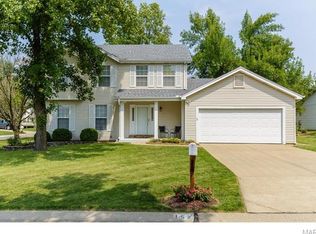 152 Country Brook Ct, Saint Charles, MO 63303