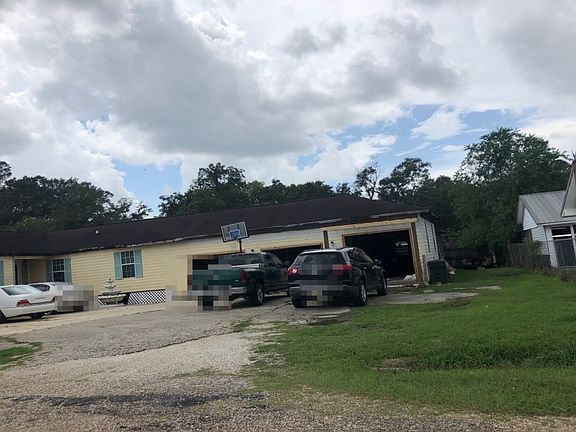2nd image of 13383 Leah St