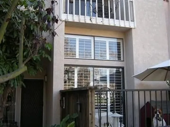 380 W Wilson St #16, Costa Mesa, CA 92627
