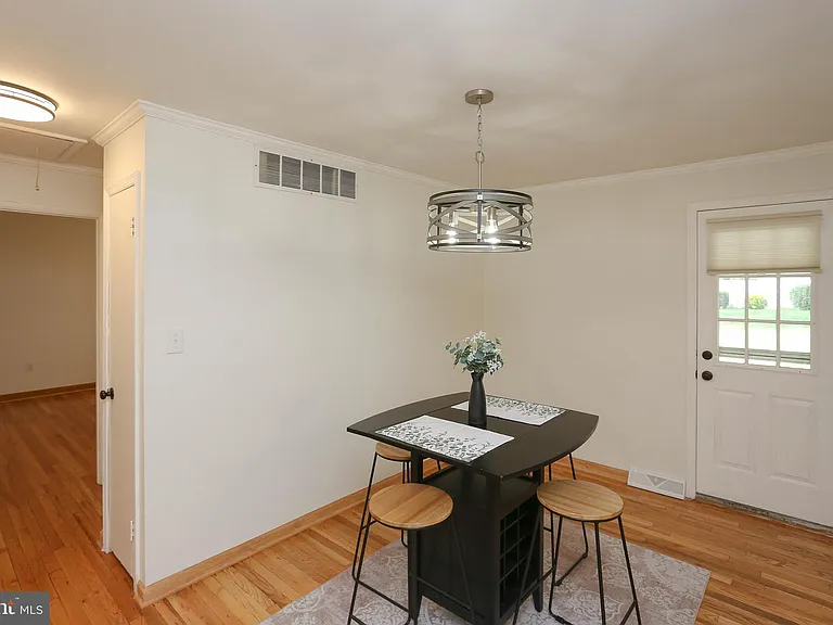 807 Danza Rd — Photo 21