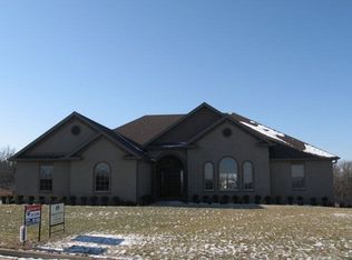4015 Laura Ave, Jefferson City, MO 65109