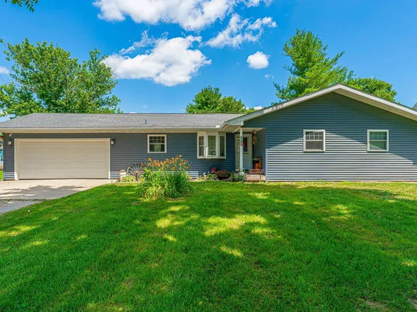 505 S Mary St, Atlanta, IL 61723