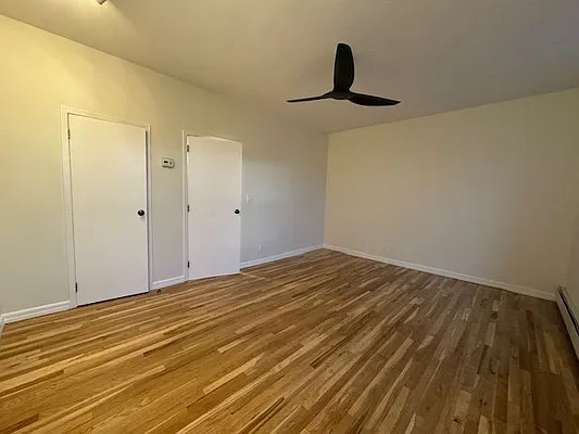 Rented by Perry Associates NYC Inc | media 24