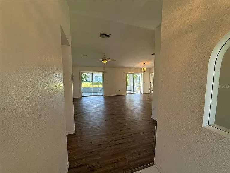 4054 Allure Ln — Photo 8