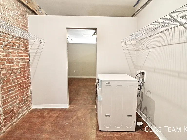 1223 Union Ave #403 — Photo 11
