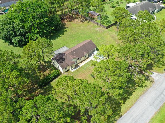 3rd image of 17272 88th Road N